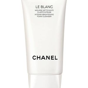 CHANEL Makeup - Chanel LE BLANC Intense Brightening Foam Cleanser CHANEL Makeup - Chanel LE BLANC Intense Brightening Foam Cleanser